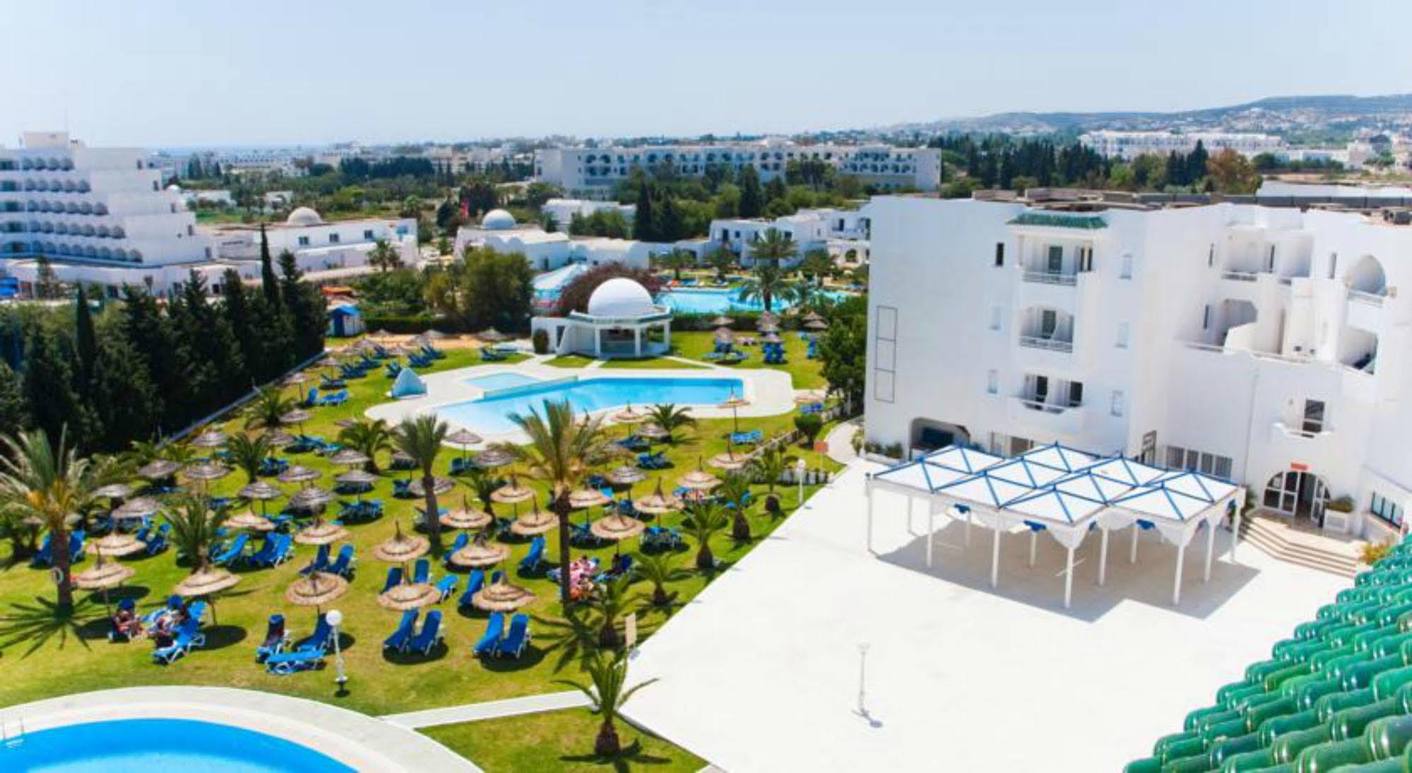 Zenith Hotel 3*